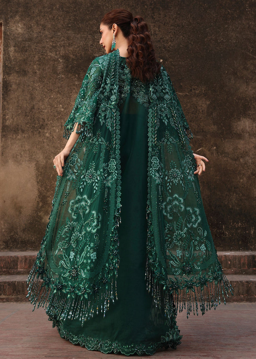 Maya Ali Emerald Green Organza Pakistani Suit – Luxury Wedding Wear Perfect  for Mehndi – YourLibaas