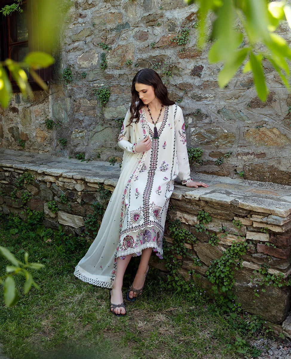 Aylin By Republic WomensWear Embroidered Lawn Suits Unstitched 3 Piece RW24A D4-B - Summer Collection