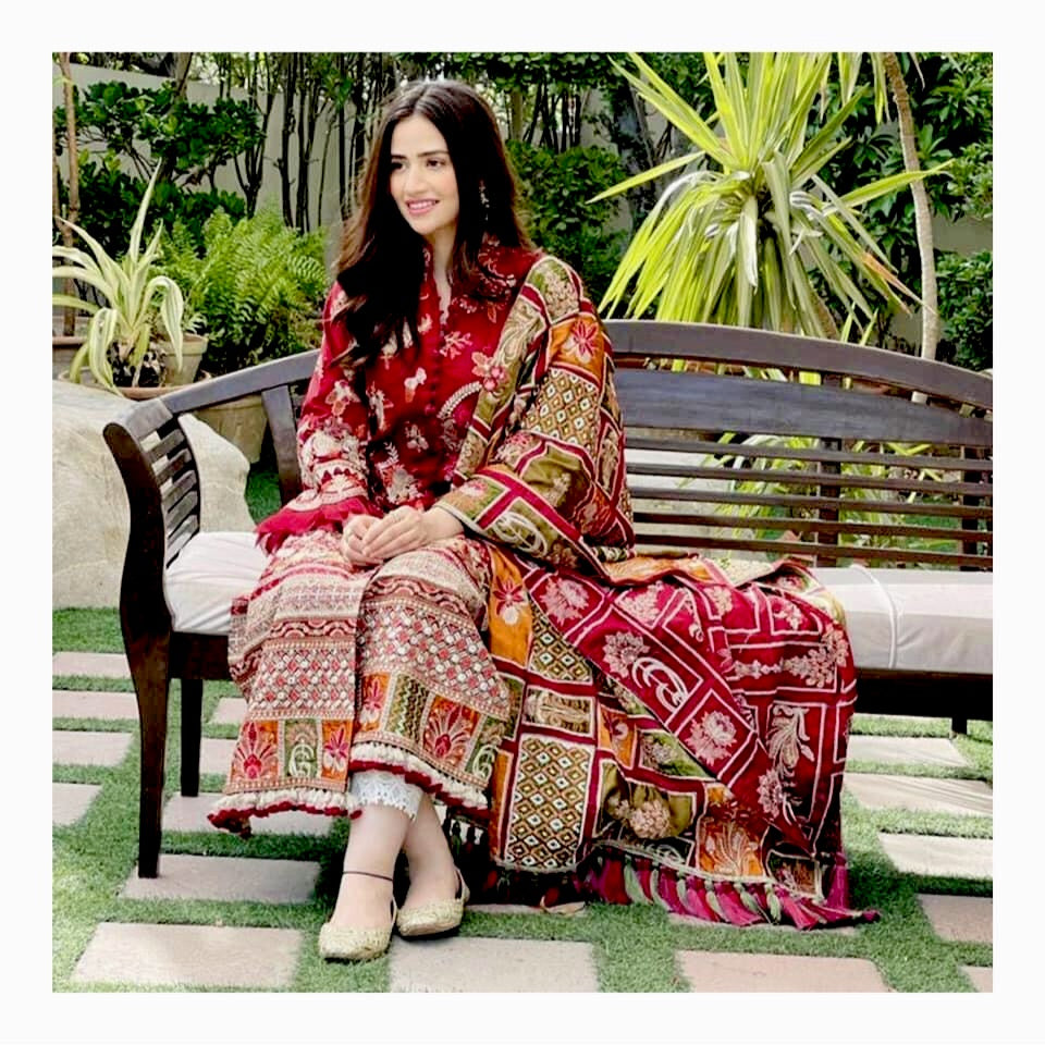 Maryam Hussain Festive Lawn Collection '21 – Mehfil