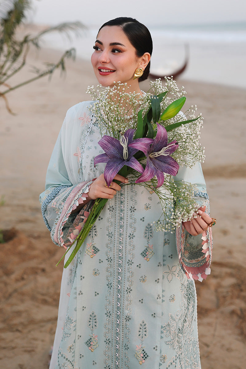 hania amir dress design Hania Aamir - Taria Outfit with Dupatta
