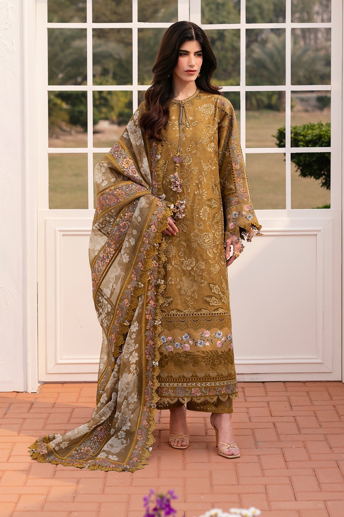 Baroque Luxury Eid Lawn Suit EL-D03: Brown Pakistani Dress for Festive Occasions YourLibaas Baroque Luxury Eid Lawn Suit EL-D03: Brown Pakistani Dress for Festive Occasions YourLibaas