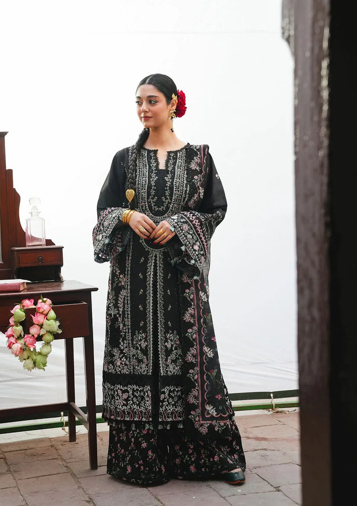Kahf Ek Fasana Luxury Lawn – KLB-3B SIYAARA