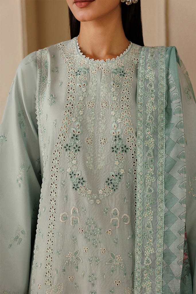Emaan Adeel Viva Pret – HARMONY
