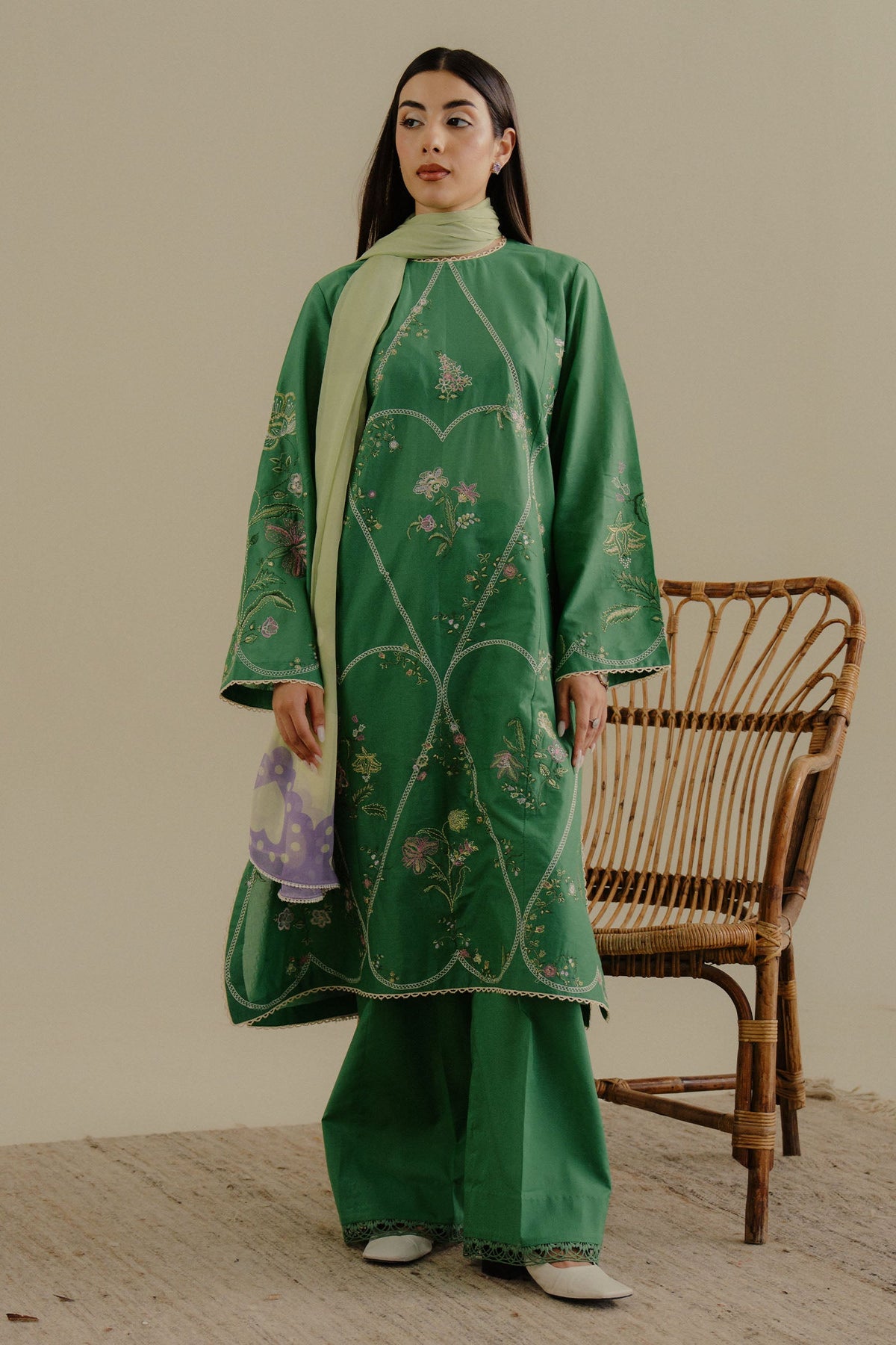 zara shahjahan green dress Coco Lawn Drop II Tara-8B: Pakistani Lawn Suit for Daily Elegance – YourLibaas court hanbok