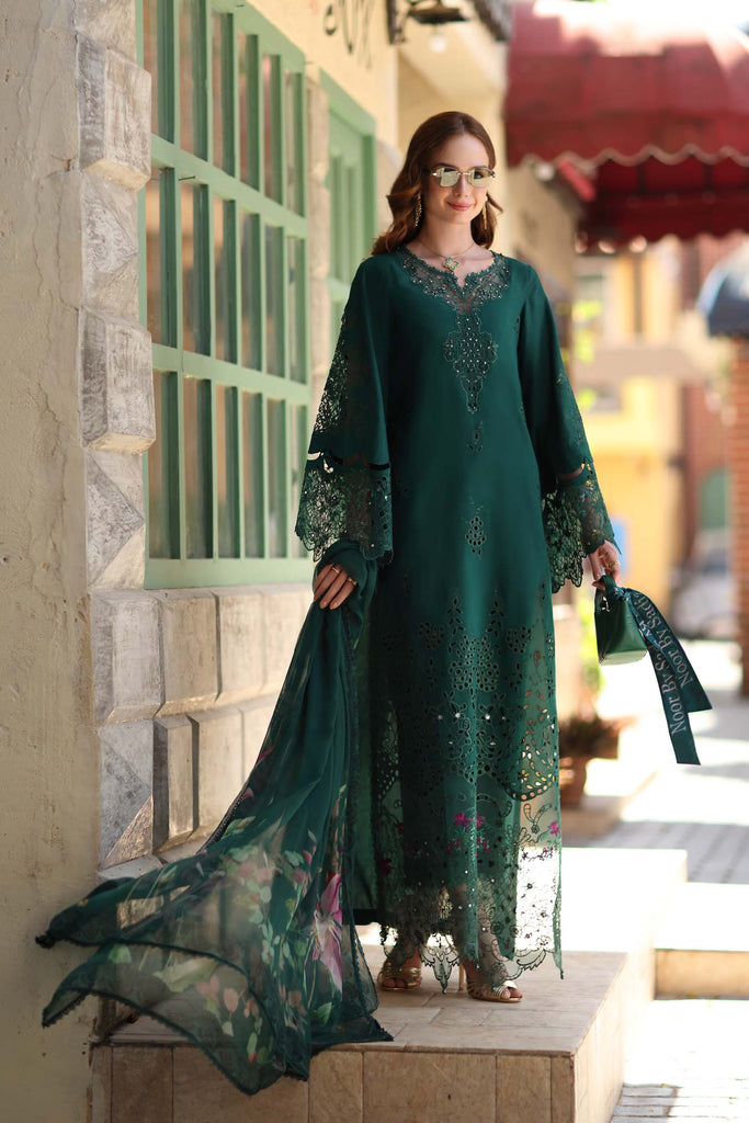 Saadia Asad Noor Luxe Chikankari Lawn – D6 - B - Emerald Green