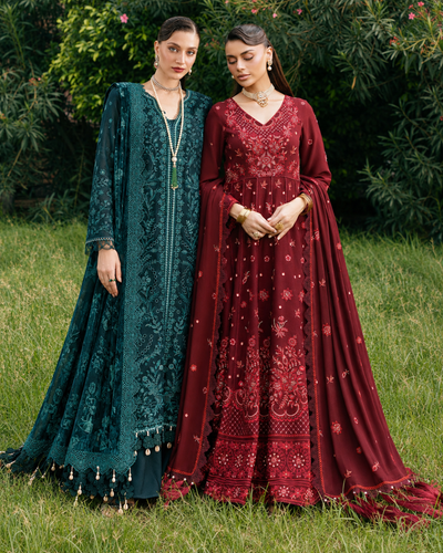 Mahnur Lawn