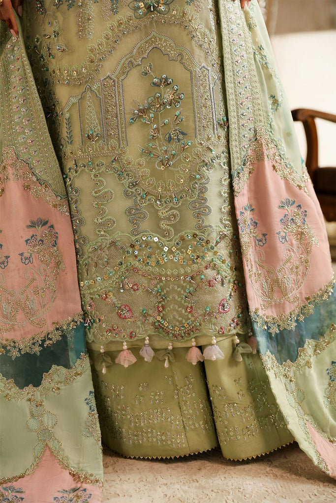 Jhoomro Wedding Luxury Formals '24 by Nureh | NL-71 GEHNA