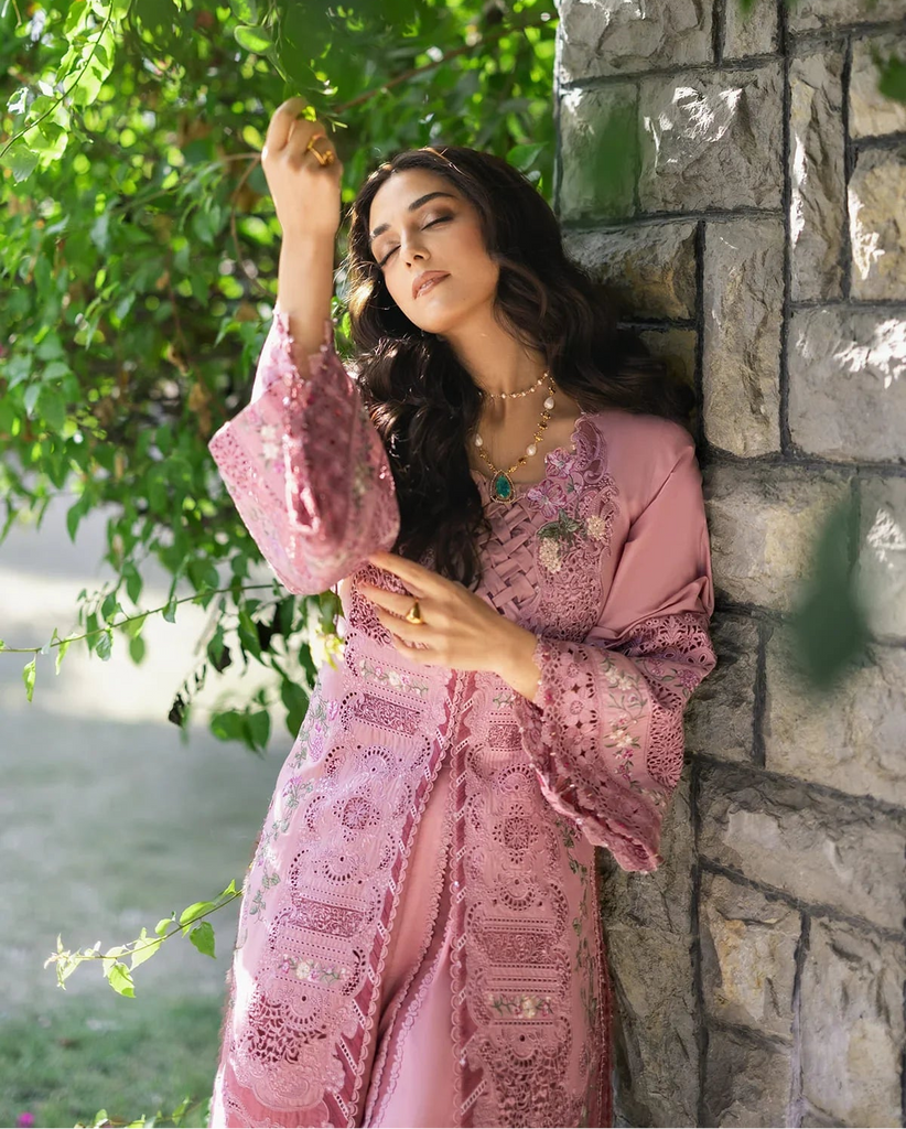 Elaf Luxury Lawn – ELY-09 ROSEE