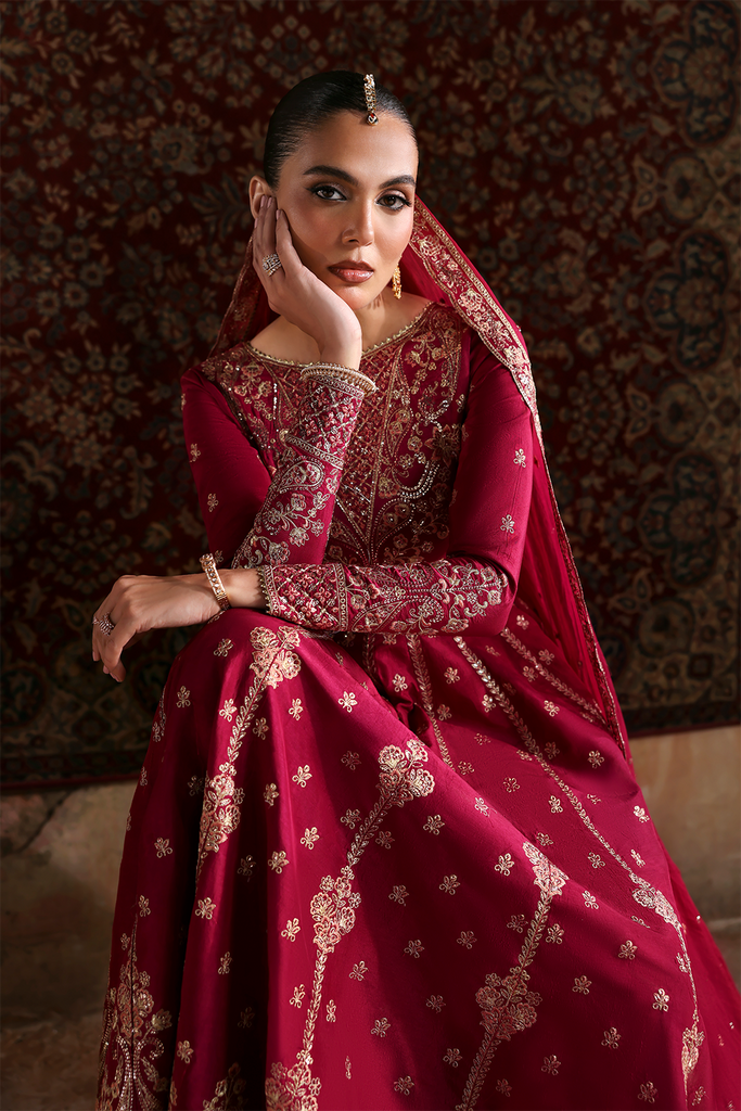 Emaan Adeel Afsana-e-Silk Formals – MAHIRA