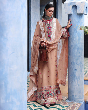 Mushq Silk Edit