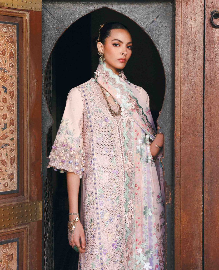 Republic Reine Eid Luxury Lawn – Dahlia