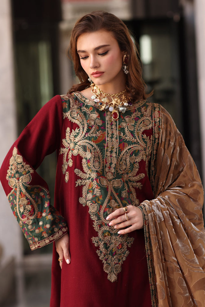 Charizma Poshima Winter – Embroidered Dyed Leather PSW5-20