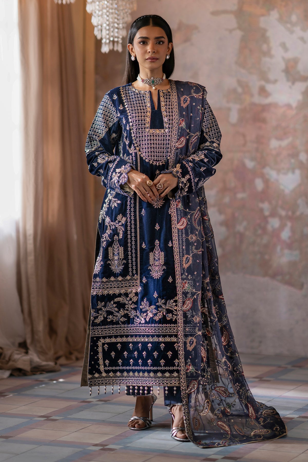 Blue Velvet Embroidered Dress Emaan Adeel Roshni: Luxurious Navy Blue Velvet Pakistani Suit Perfect For Weddings Blue Velvet Embroidered Dress Emaan Adeel Roshni: Luxurious Navy Blue Velvet Pakistani Suit Perfect For Weddings