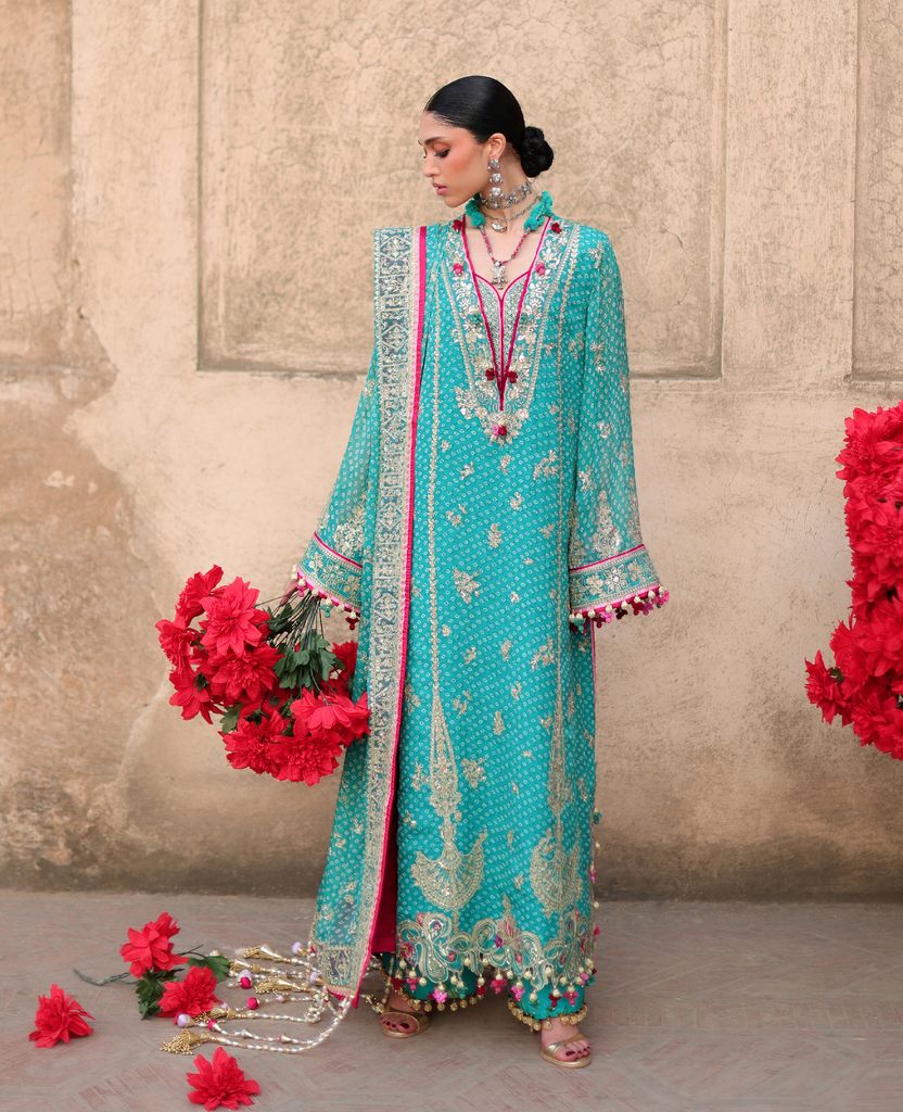 Republic Neoma Festive Luxury Formals – Mehr