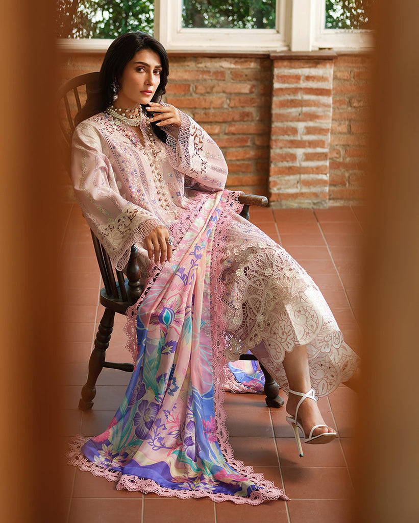 Mushq Amoi Luxury Lawn – Opulent Whisper