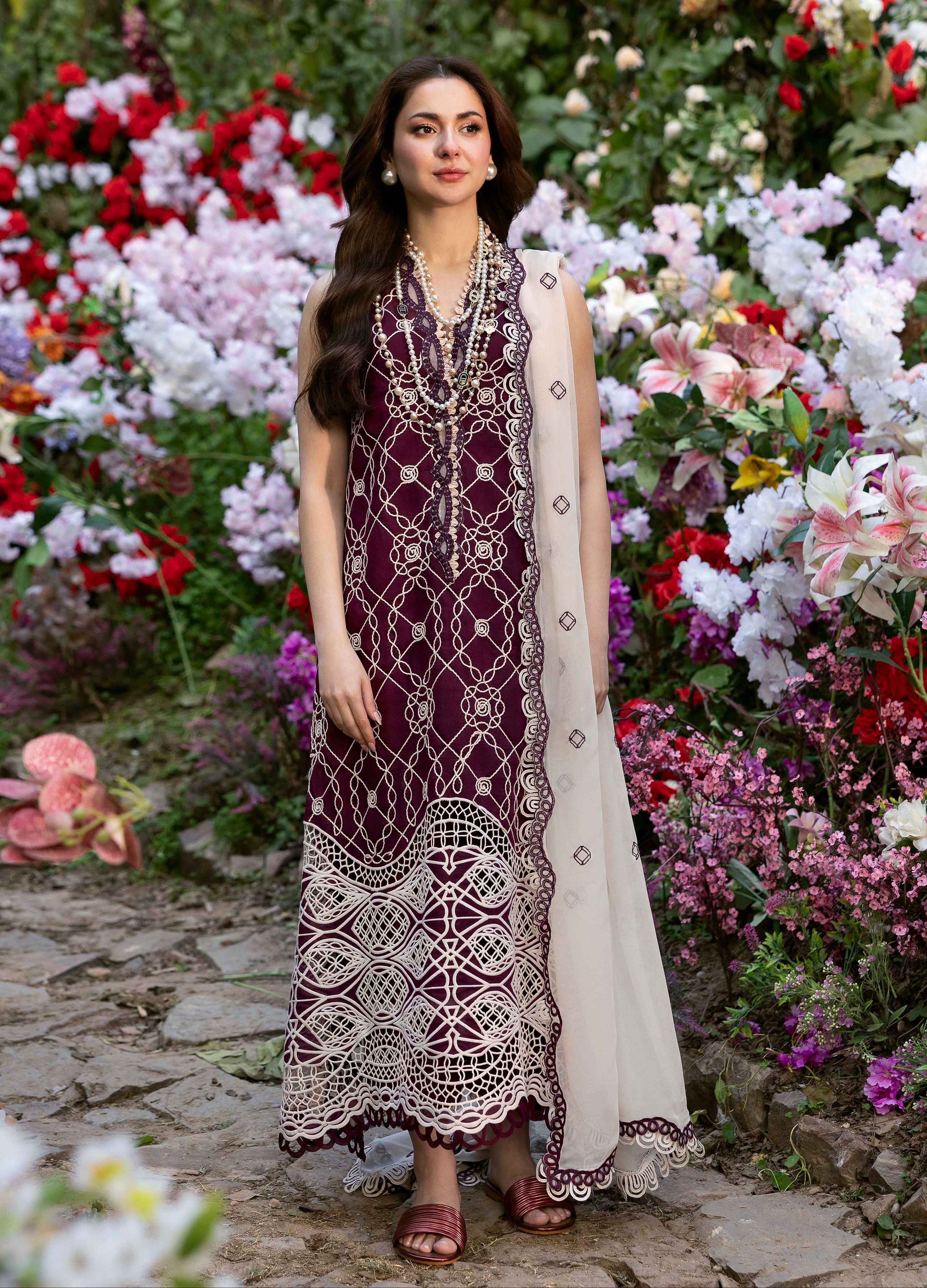 Hania Aamir YourLibaas Hania Aamir YourLibaas