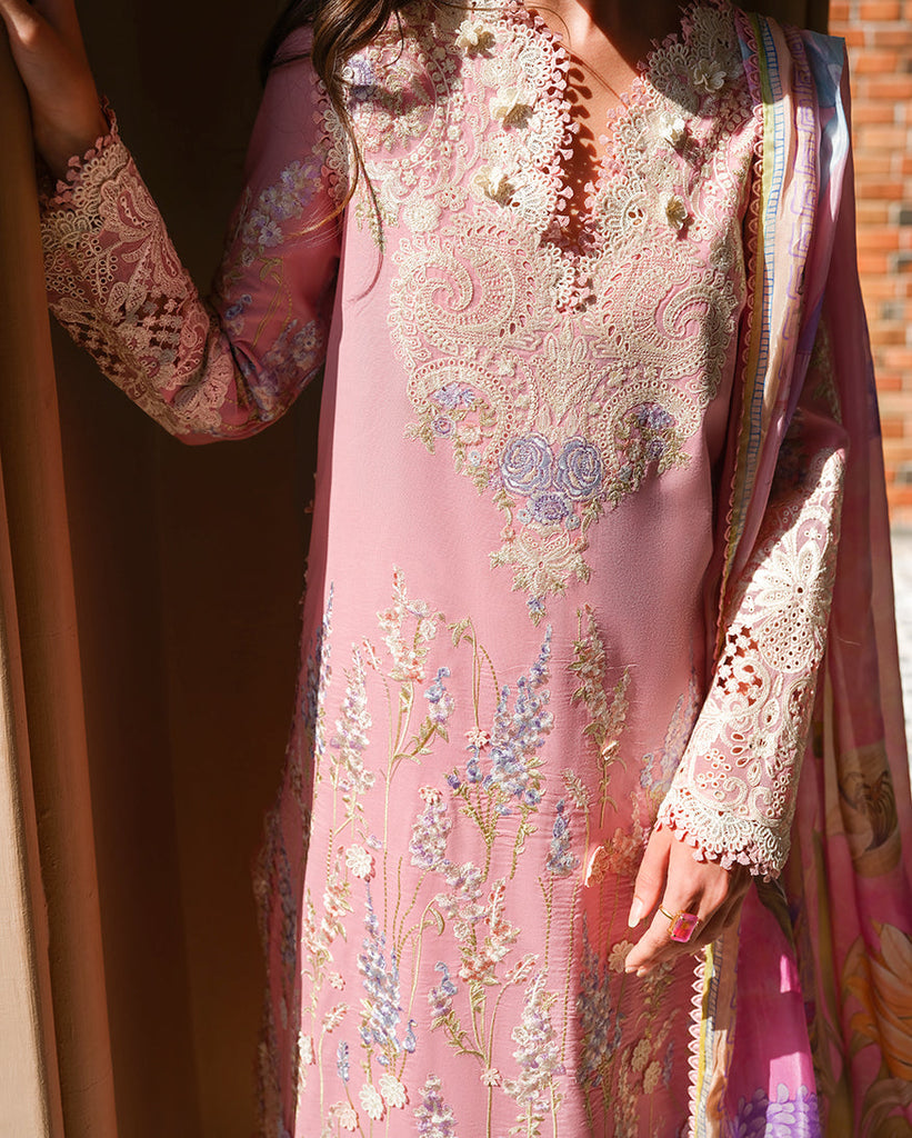 Mushq Amoi Luxury Lawn – Silent Vows