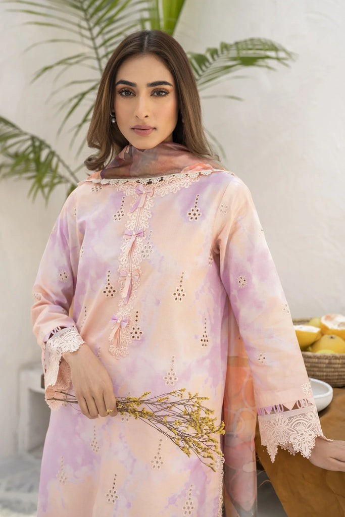 Aabyaan Shezlin Chikankari Lawn – NURAY (AR-05)