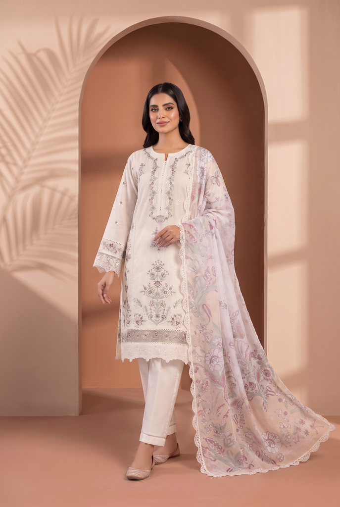 Sadabahar Luxury LFD-06 Off White - model front