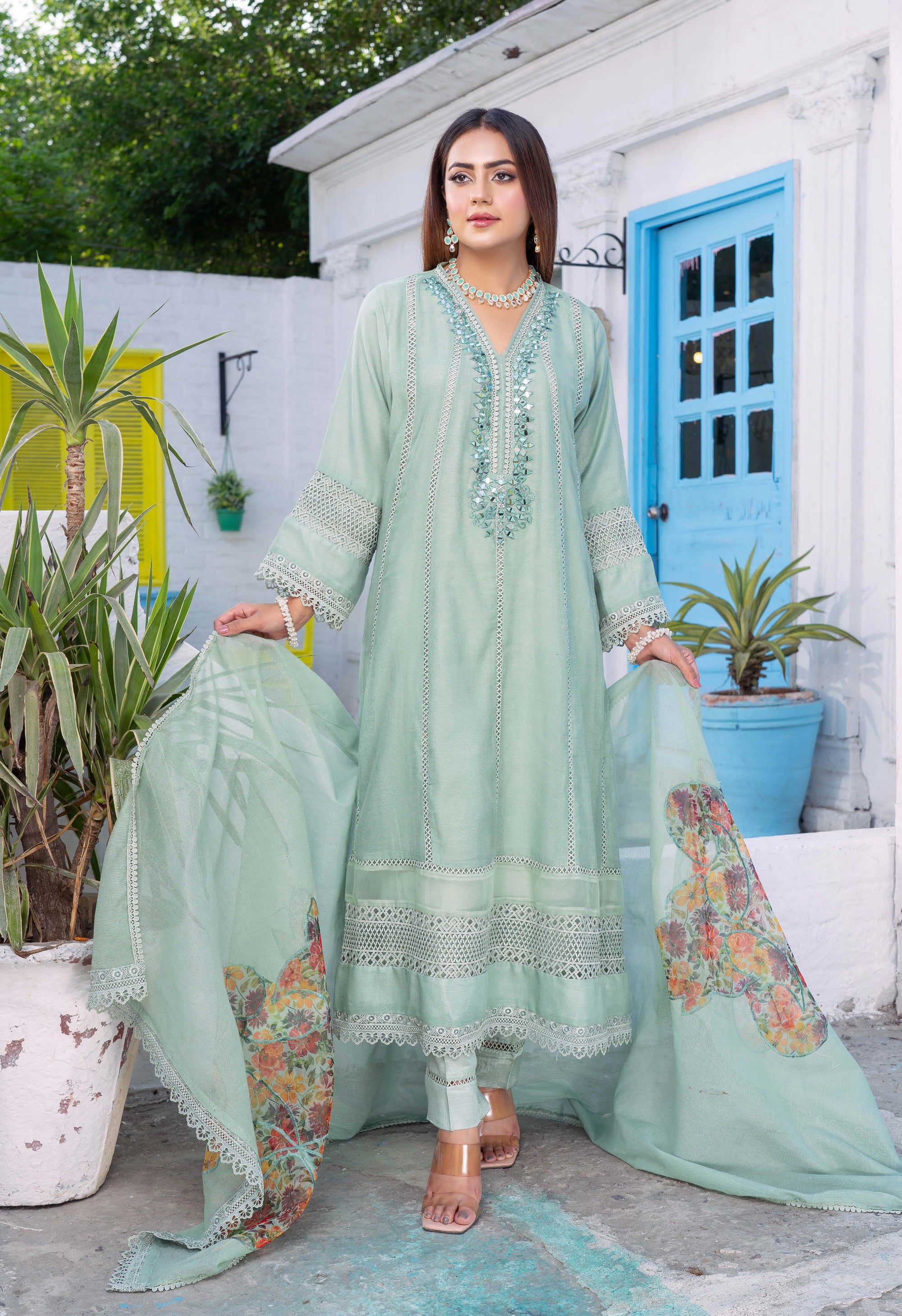 Shaan-e-Sahar Sea Green Pakistani Lawn Suit D-12 – Perfect for Mehndi –  YourLibaas