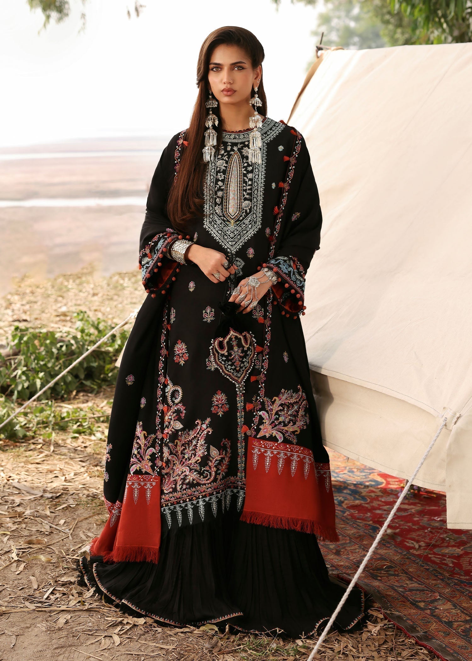 Black Marina Pakistani Suit with Kashmiri Embroidery | Sadaf Fawad Khan Winter Formal Wear YourLibaas Black Marina Pakistani Suit with Kashmiri Embroidery | Sadaf Fawad Khan Winter Formal Wear YourLibaas