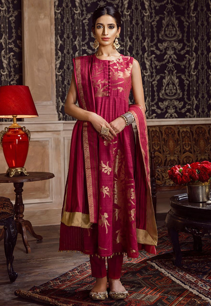 Cross Stitch Eid Jacquard Collection 2018 – Red bud
