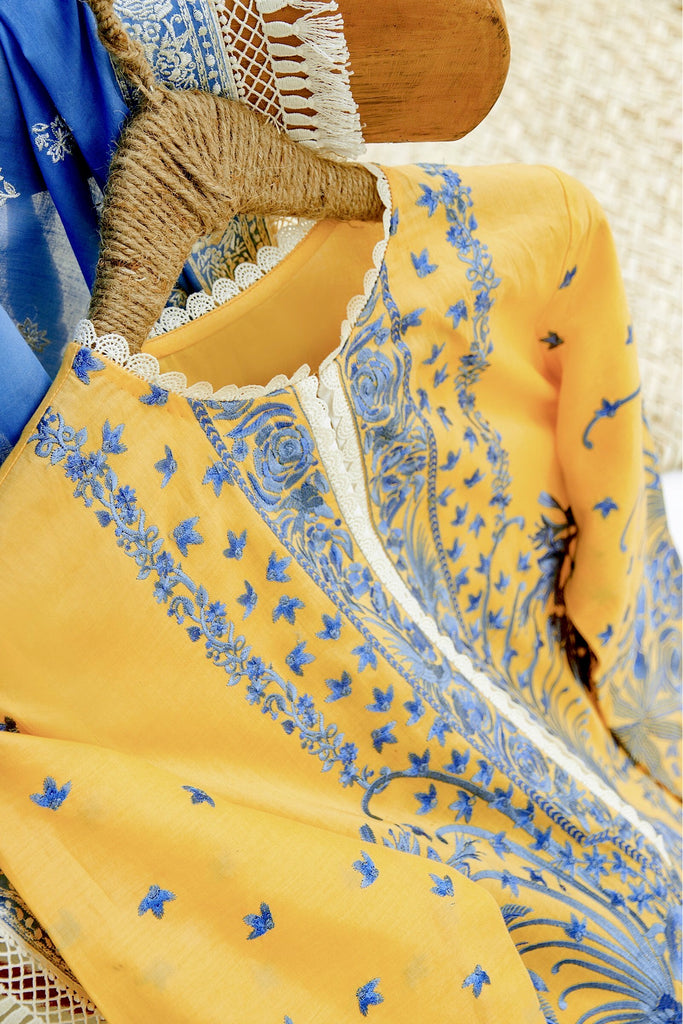 Élan Luxury Lawn Collection – EL21-13 B (EMIRA)