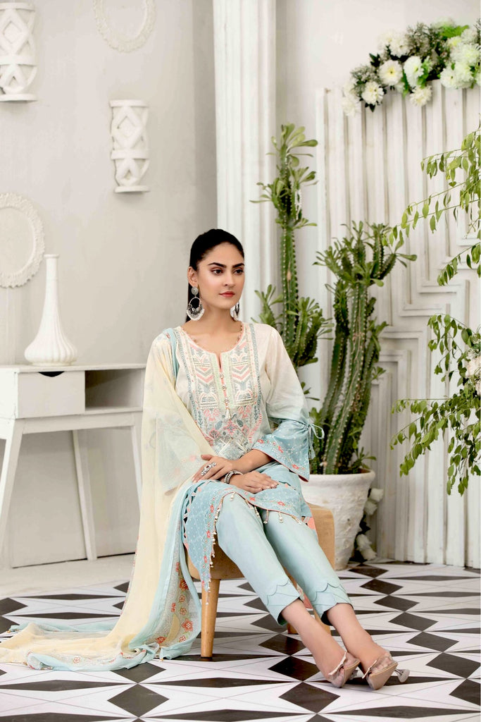 Raqami Lawn Collection by Tawakkal Fabrics – D-1605