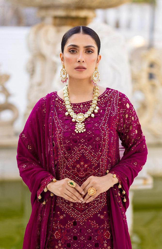 Emaan Adeel | Suave Luxury Formals 24 | ZALE