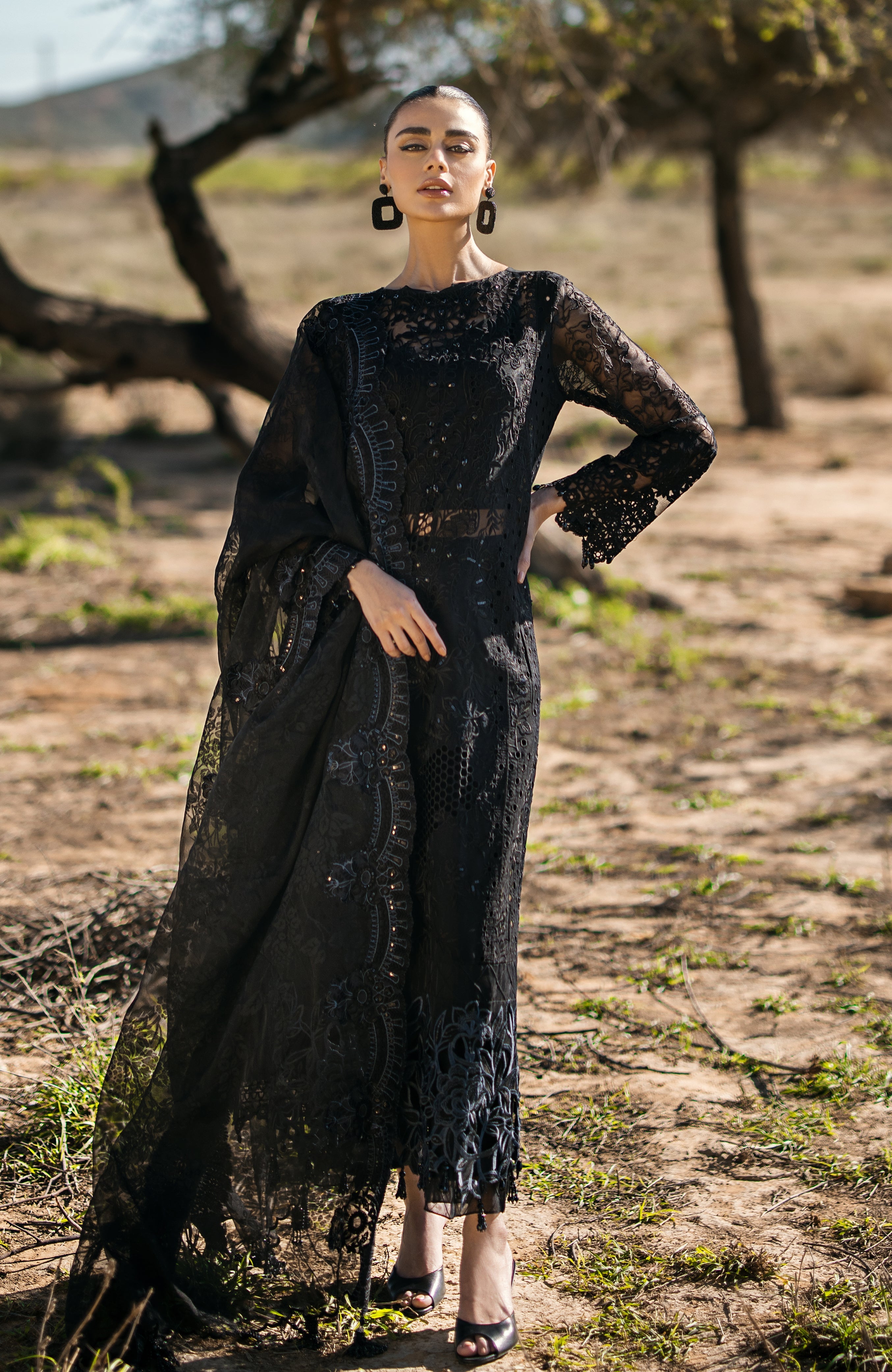ayeza khan black dress AYEZA KHAN Black