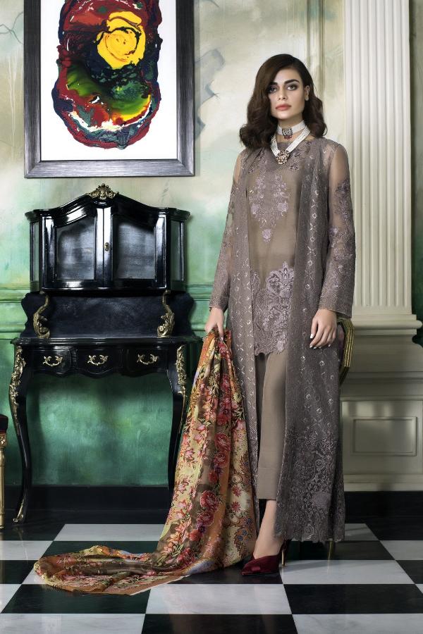 Honey Waqar Bouquet de Fleur Luxury Silk Collection 2018 – Heure Exquise 10