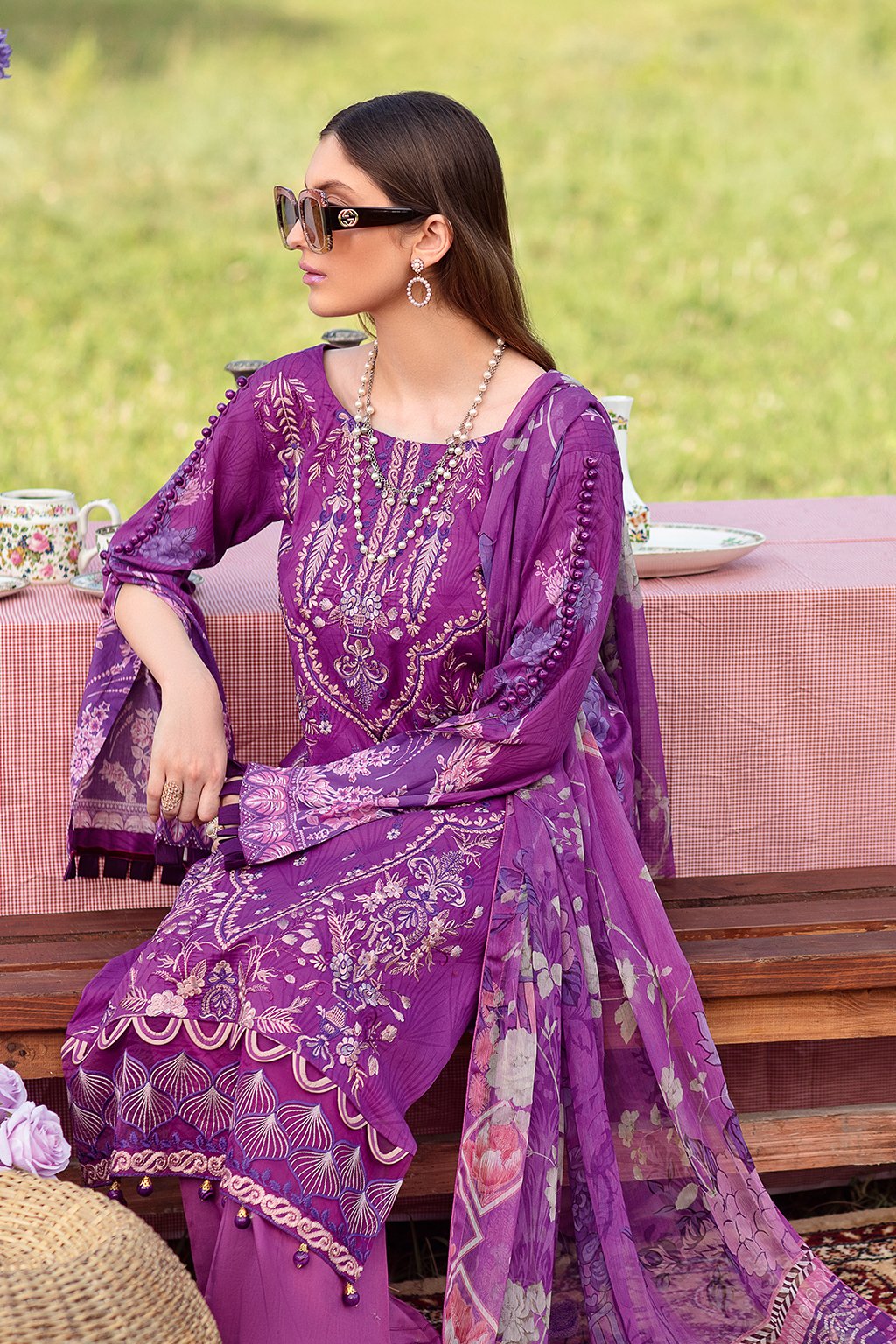 Ramsha Chevron Luxury Lawn Collection Vol-6 – C-607 – YourLibaas