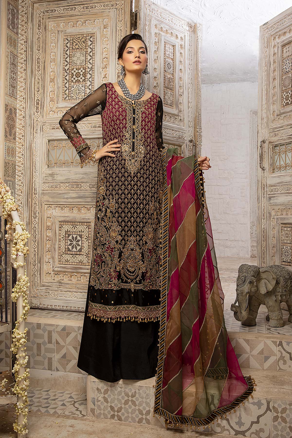 Charizma Dastan-e-Jashan Formal Chiffon Collection DJ22-02 YourLibaas Charizma Dastan-e-Jashan Formal Chiffon Collection DJ22-02 YourLibaas