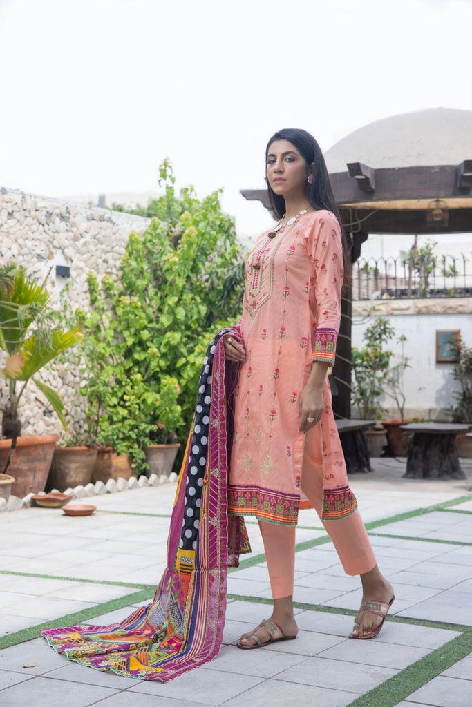 Salina Printed Lawn Collection with Cutwork Dupatta – SCWV3-2