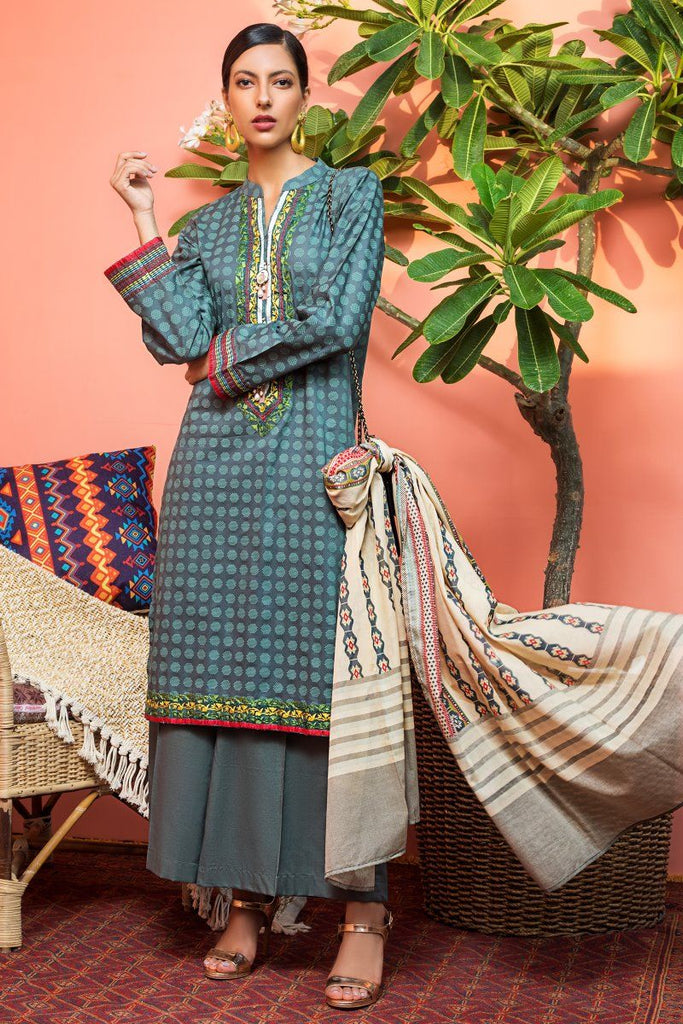 Gul Ahmed Mid Summer Cambric Collection – 3 PC Unstitched Embroidered Cambric Suit CBE-122