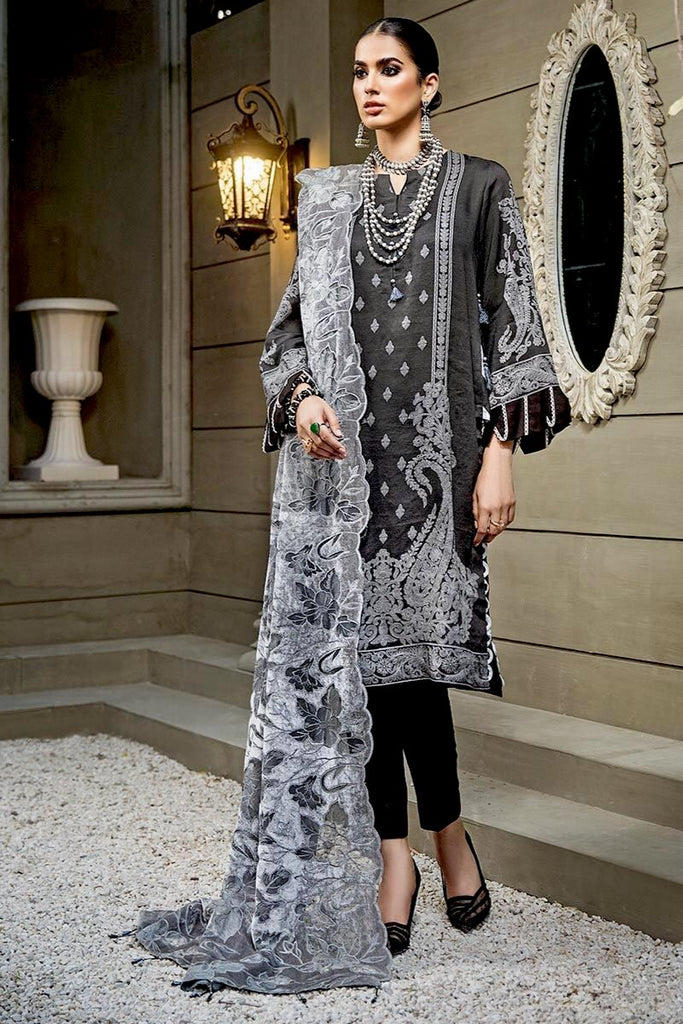 Gul Ahmed Winter Collection – 3 PC Printed Suit with Cutwork Velvet Dupatta PM-318