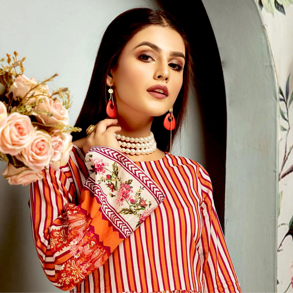 Plush Premium Embroidered Lawn Kurti by Riaz Arts – PL-27