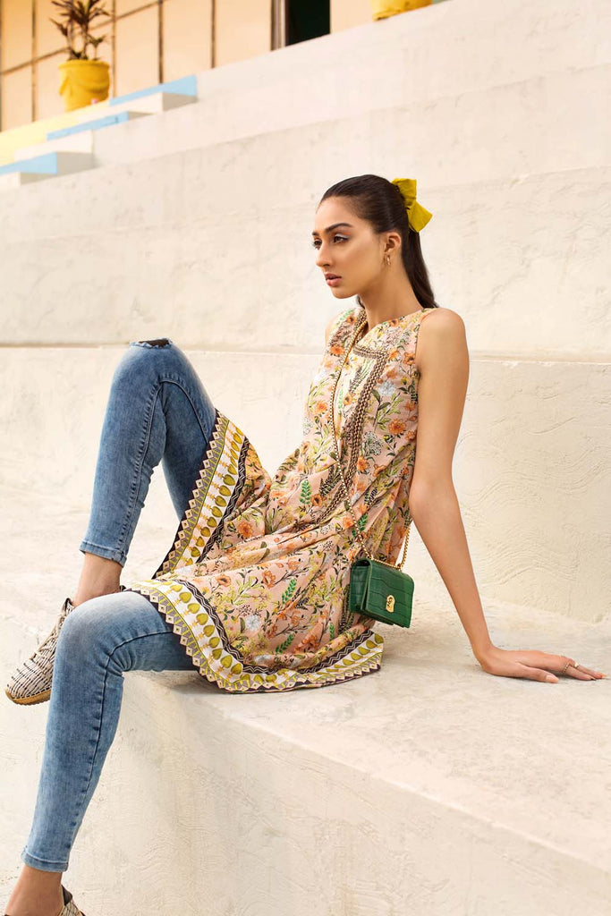 Gul Ahmed Summer Basic Lawn 2021 · 1PC Unstitched Digital Printed Lawn Shirt SL-943 B