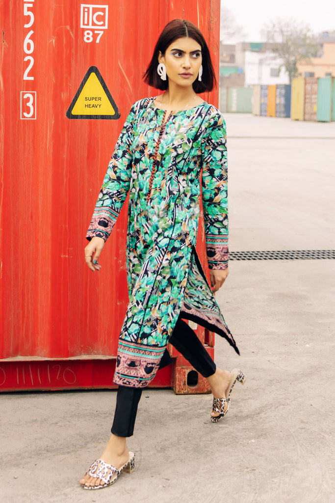 Gul Ahmed Summer Basic Lawn 2021 · 1PC Unstitched Digital Printed Lawn Shirt SL-935 A