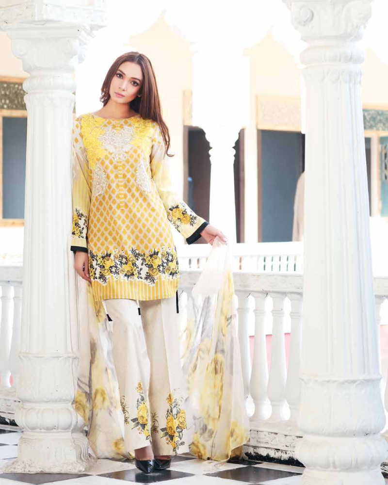 Charizma Riaz Arts Spring/Summer Swiss Voil 2017 Vol-1 – RR05B