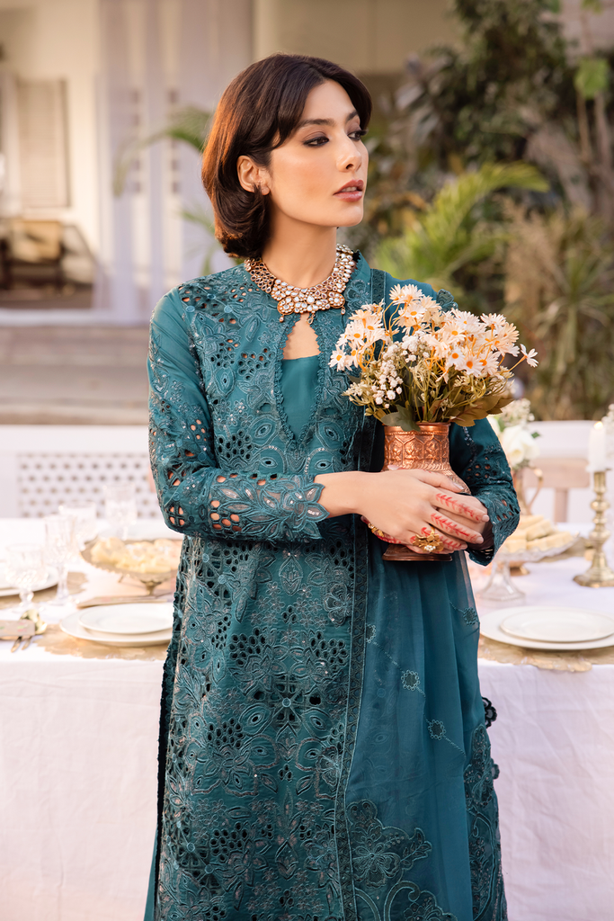 Iznik Nani Ka Ghar Eid Lawn Collection – NKG-07 Embroidered Lawn