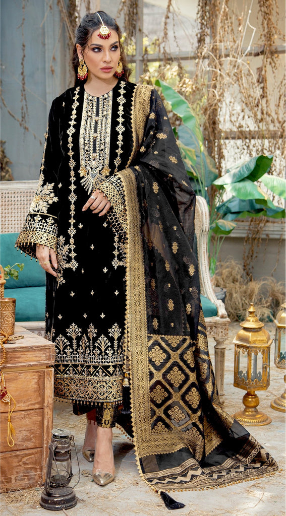 Anaya by Kiran Chaudhry · Velour De Fete Velvet Collection – NOELLE