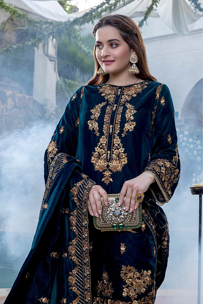 Azure Velvet Winter 2Pc Collection – Vintage Forest – YourLibaas