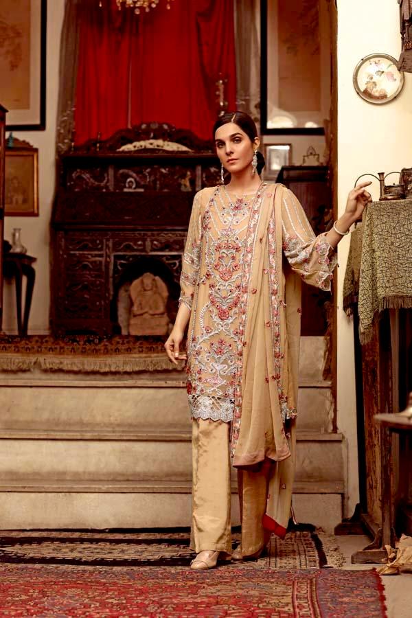Angan by Zebaish – Luxury Embroidered Chiffon Formal Collection – Silky Fern