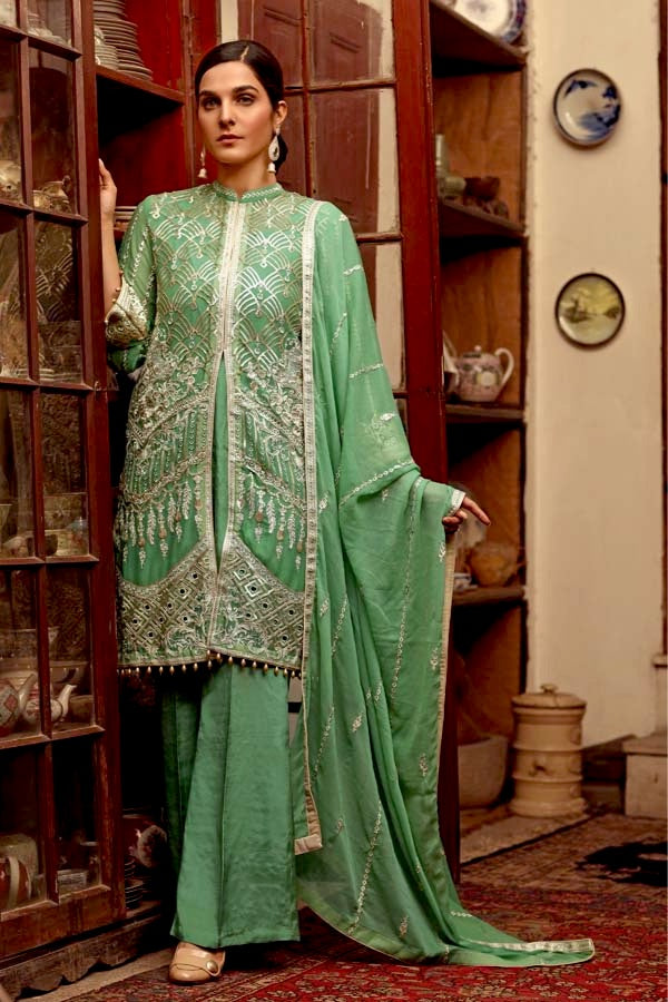 Angan by Zebaish – Luxury Embroidered Chiffon Formal Collection – Canary Palm