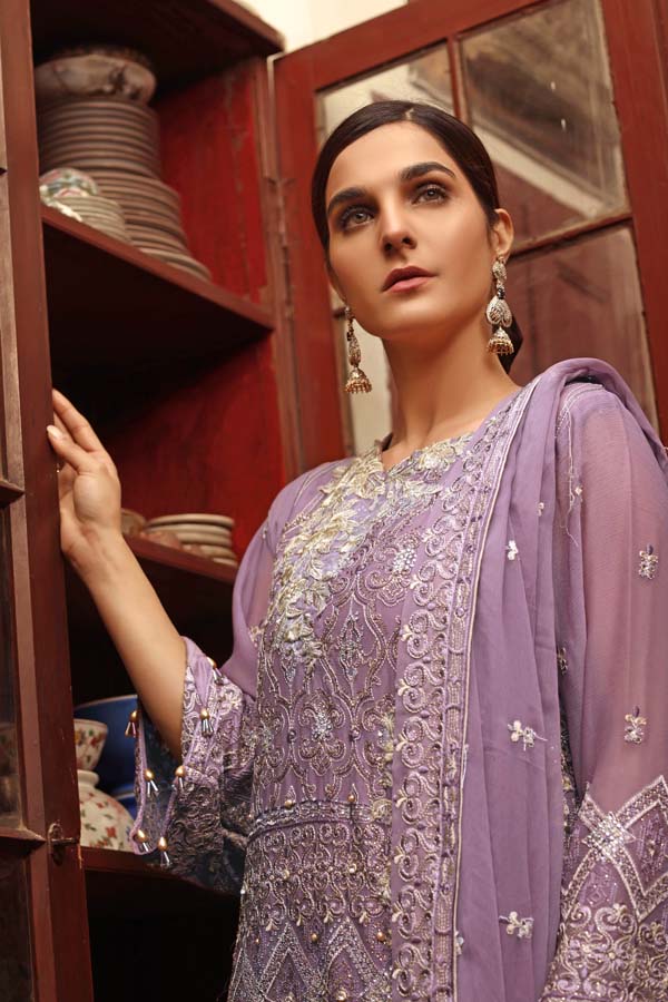 Angan by Zebaish – Luxury Embroidered Chiffon Formal Collection – Roya ...