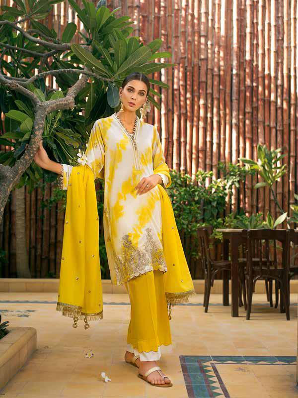 Gul Ahmed Glamorous Luxury Limited Eid Edition 2019 – 3 PC Embroidered Suit EA-103
