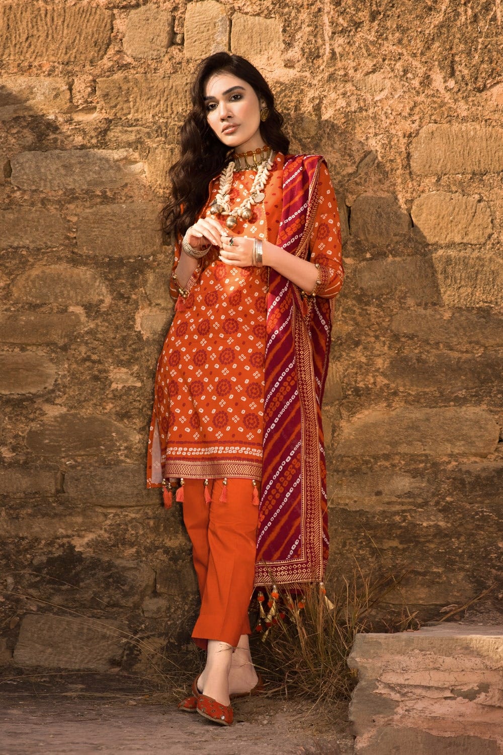 Chunri Collection Gul Ahmed Summer 2022 · Chunri Collection – 3PC Chunri Lawn Suit CL-22 ...