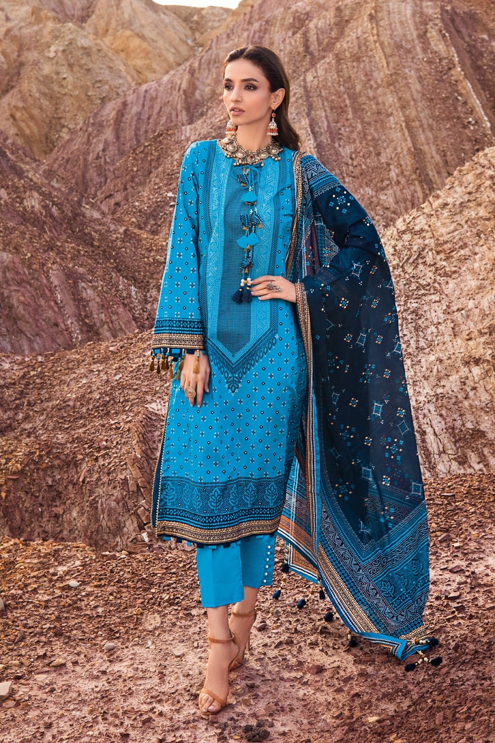Chunri Collection Gul Ahmed Summer 2022 · Chunri Collection – 3PC Chunri Lawn Suit CL-22 ...
