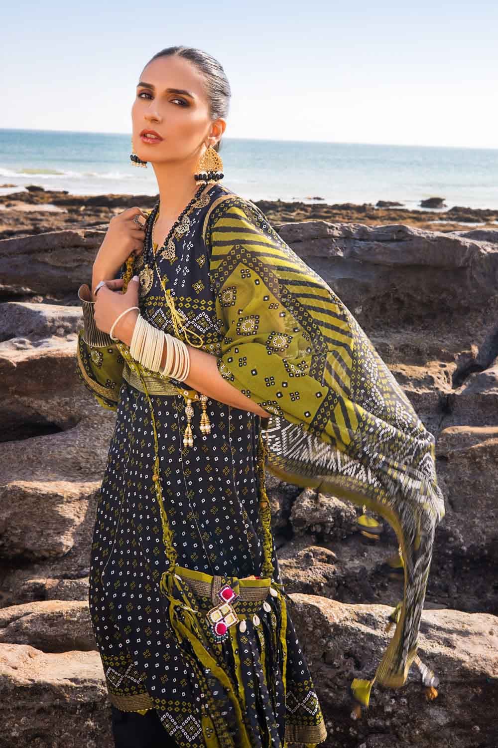 Gul Ahmed Summer · Chunri Collection 3PC Chunri Lawn Suit CL22051 B